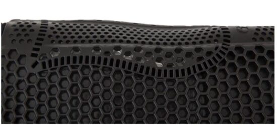 BR Soft Hexagonal Gel Pad with Extra Wither Clearance - Detail View