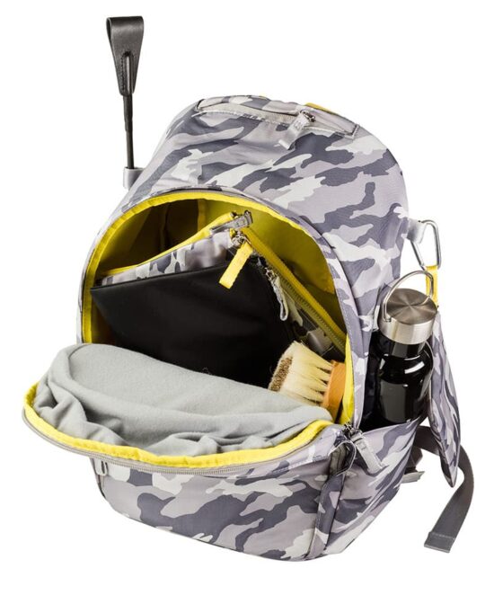 Veltri Sports Riding Backpack with padded Helmet Storage "Delaire"