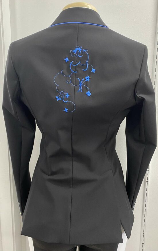 Lotus Romeo Ladies Show Jacket with Flower Embroidery Details "Chick"